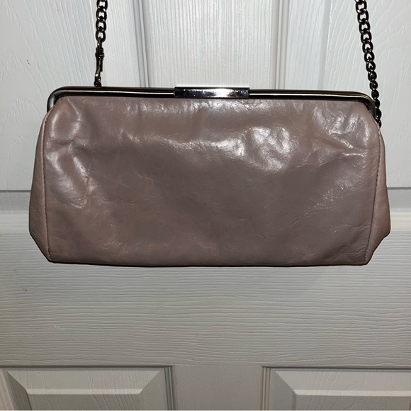 Patricia Nash Gray Leather Clutch with Chain Shoulder and Tan Suede Interior - Picture 4 of 9